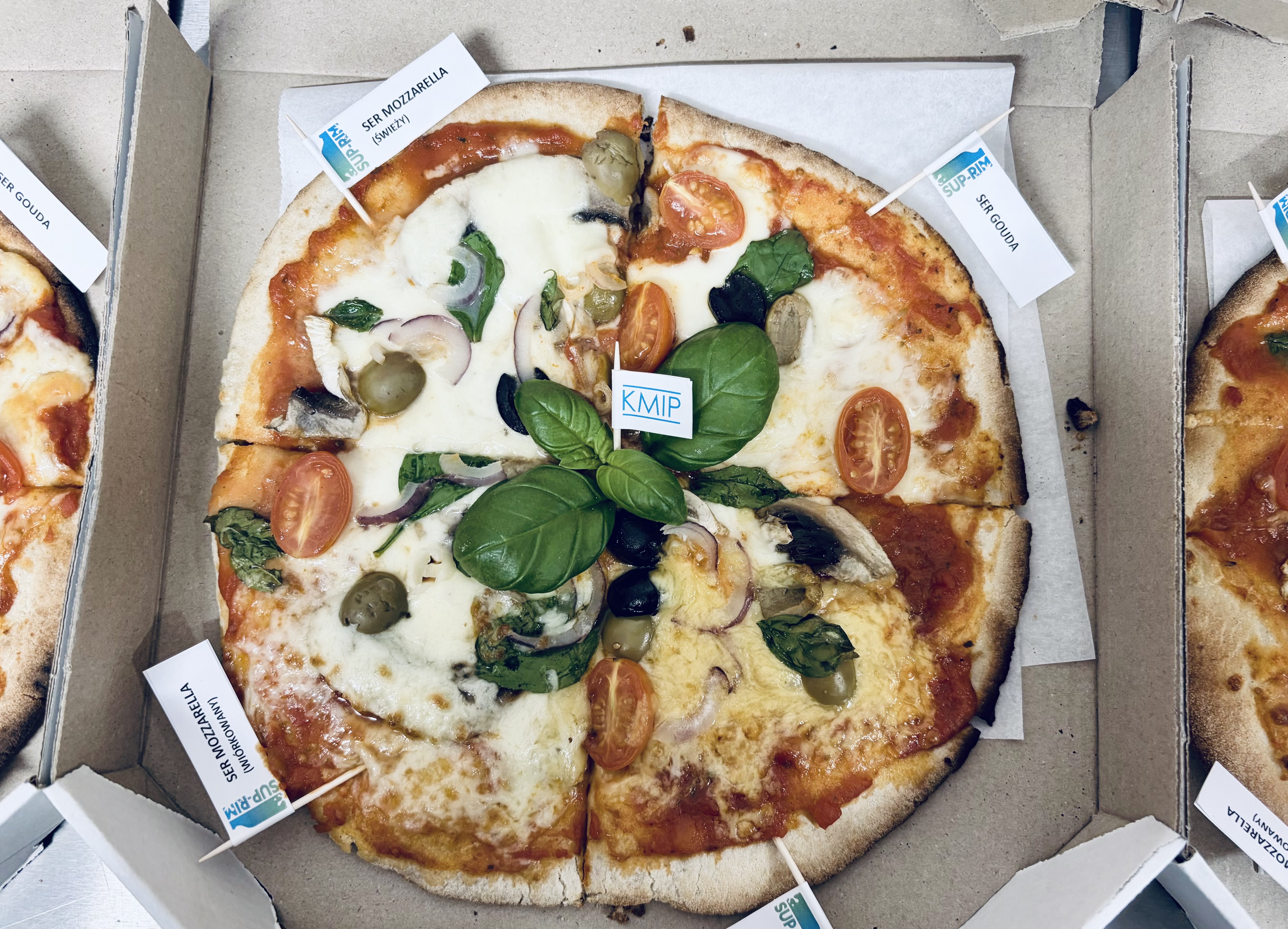 Z serem Mozzarella pizza smakuje najlepiej