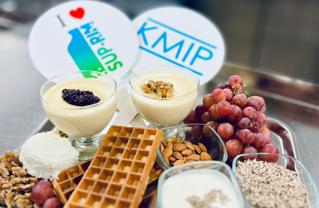 Gofry z mlecznej bajki i Światowy Dzień Budyniu