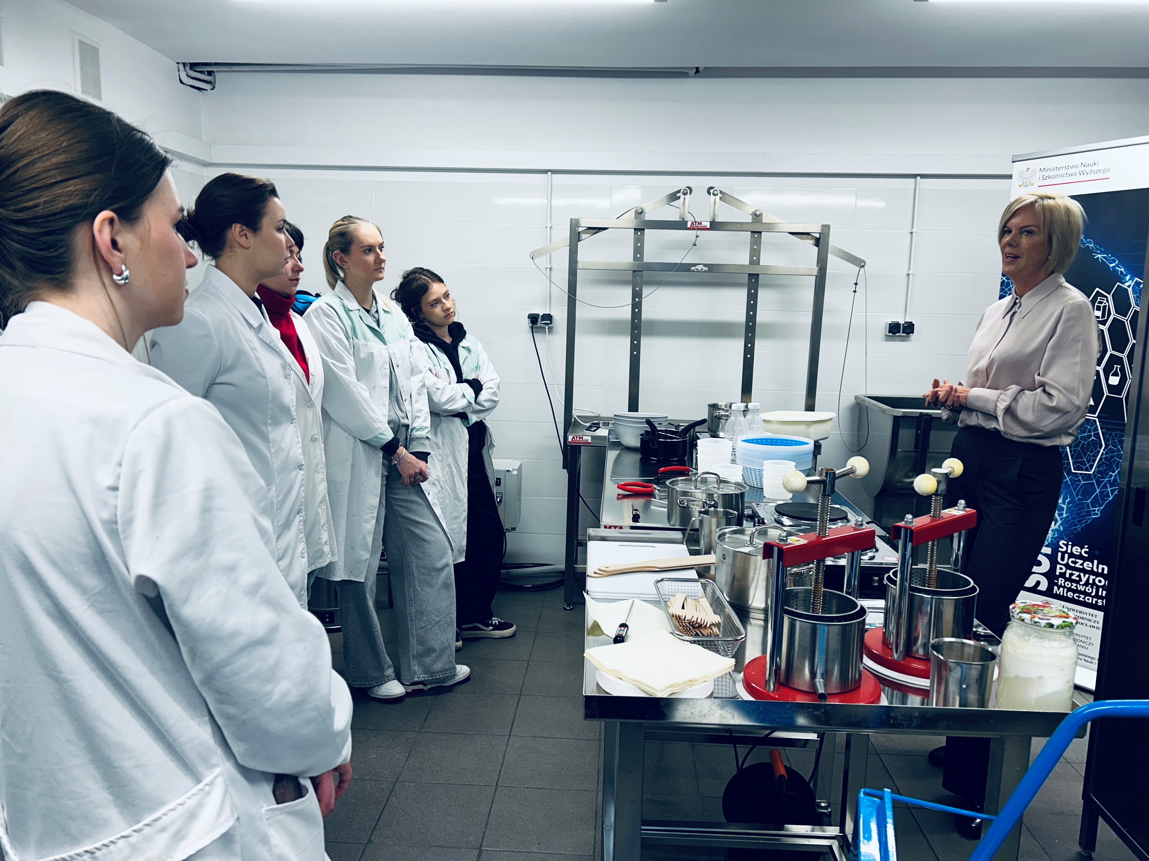 Spotkania studentów z praktykami i przedstawicielami sektora mleczarskiego